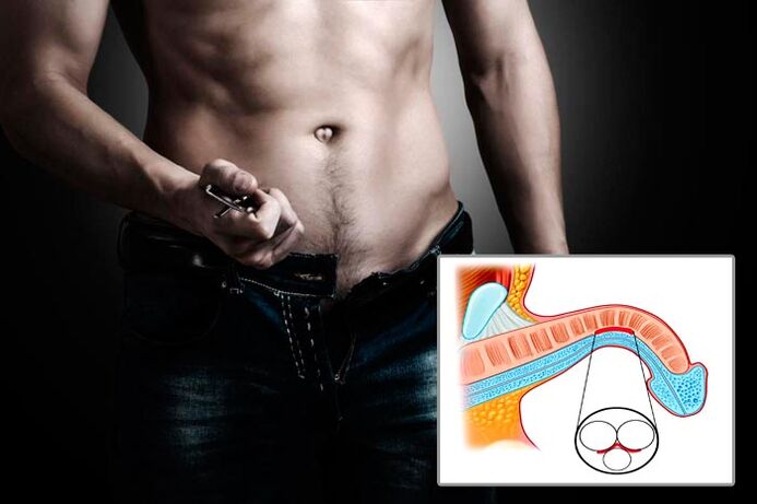 O home abre a súa mosca por exercicios de ampliación do pene